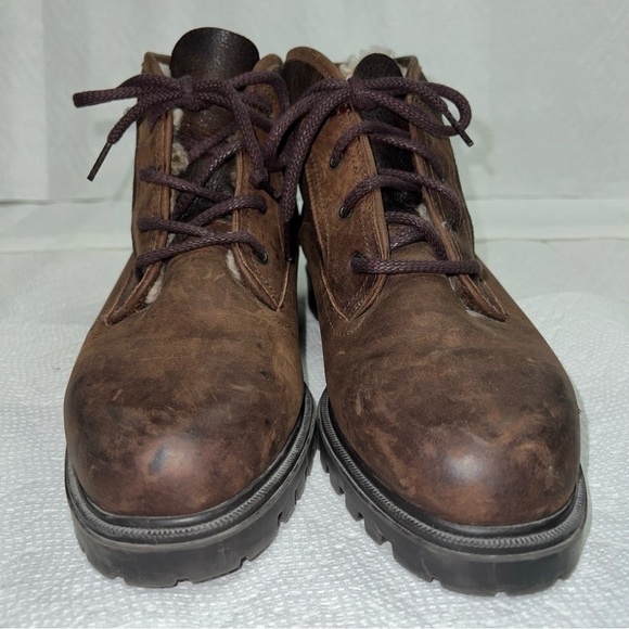 Fait au Canada Black Leather Fur Lining Lace Up Boots size 11M - Picture 3 of 11